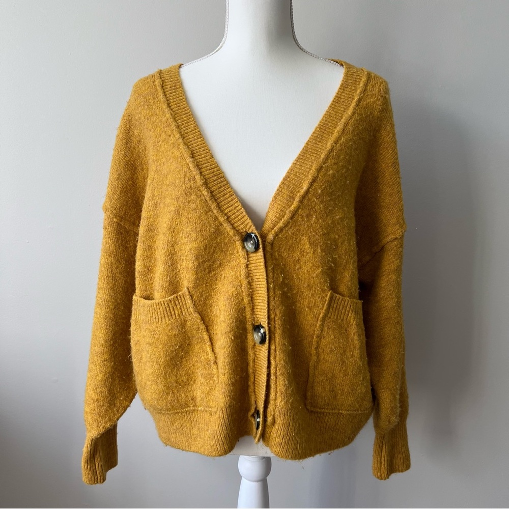 Oversized Cardigan Sweater